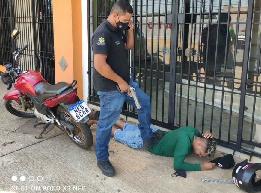 Jovem de 23 anos anuncia moto roubada no OLX, tenta vender para o dono e acaba preso