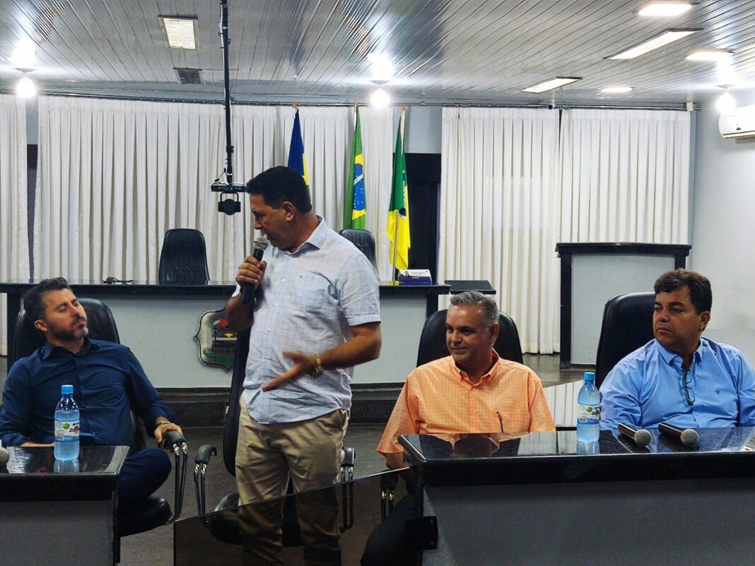 Cumprindo agenda na Zona da Mata, Marcos Rogério anuncia emenda de R$ 03 milhões para reforma de Hospital de Rolim de Moura