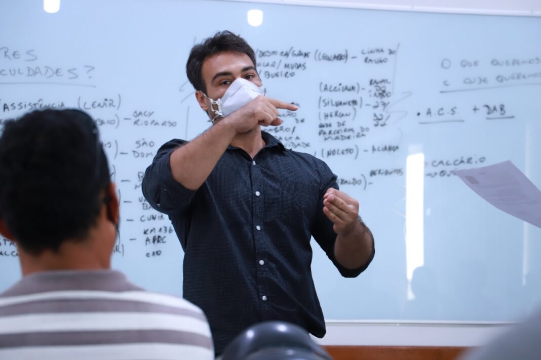 Com reforço de Vinícius Miguel, PSB de Vilhena reúne lideranças e simpatizantes nesta segunda