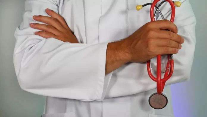 contratação de médicos