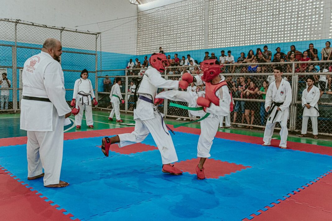 Colorado se destaca em evento esportivo e reúne mais de 400 karatecas; veja as fotos