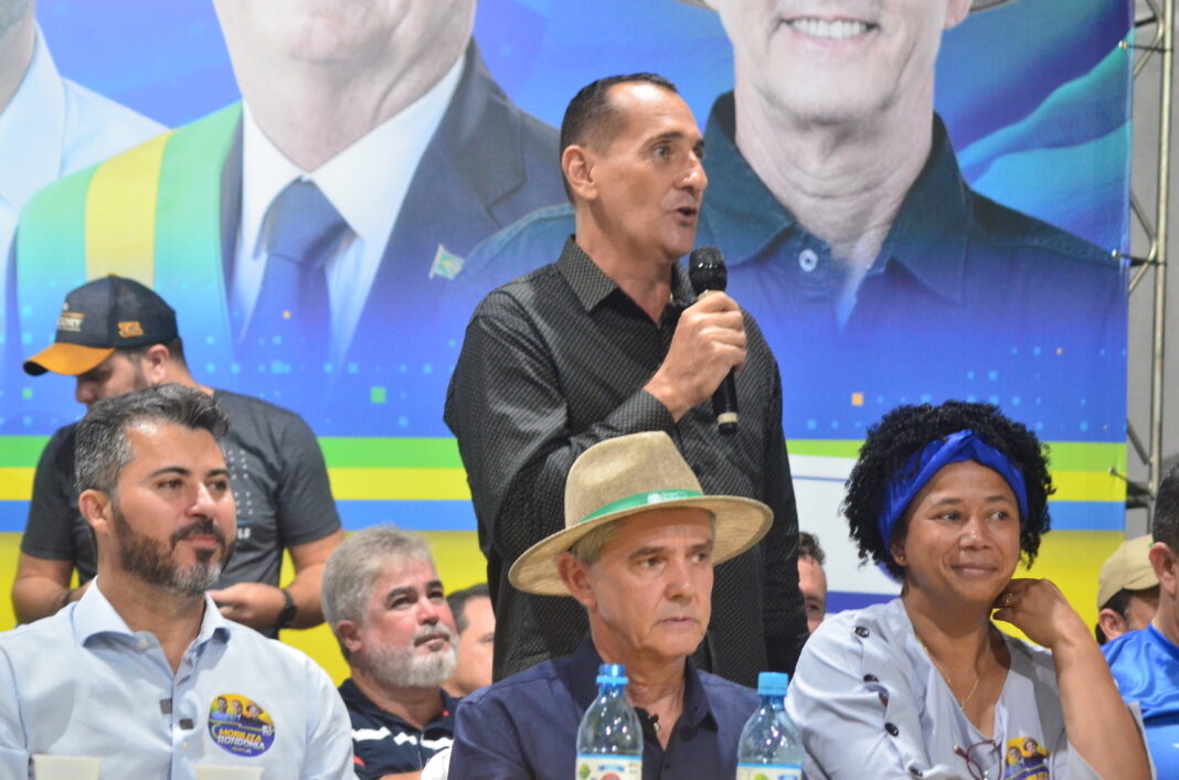 Pré-candidato a deputado estadual, professor Ozeas recebe importantes adesões em Vilhena