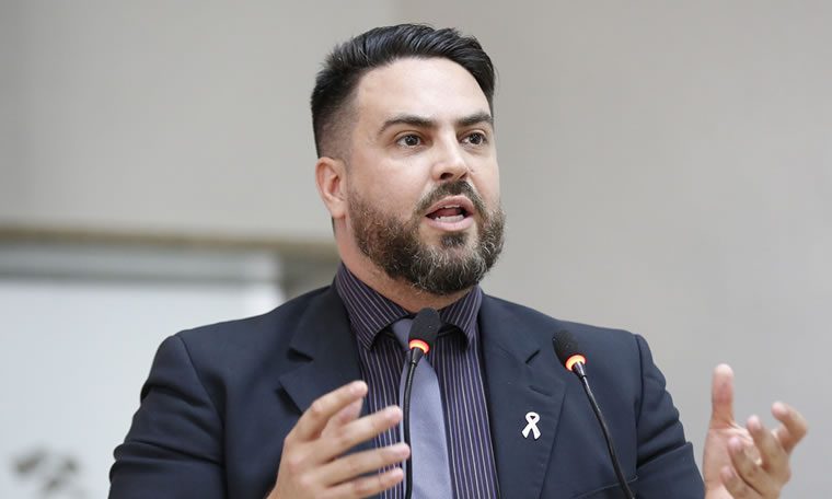 Adversários aumentam o tom e questionam ações do governo