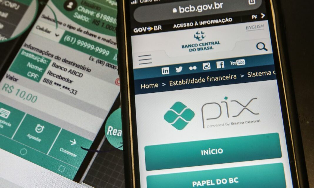 Receita alerta para golpe do falso IOF antecipado via Pix
