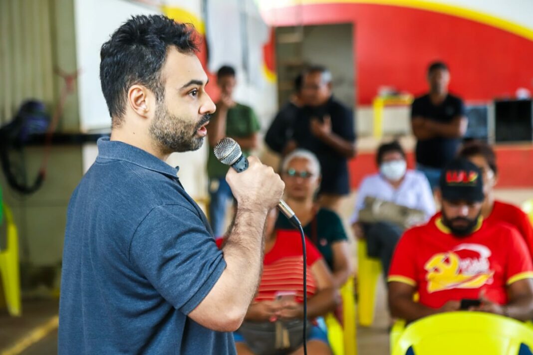Vinicius Miguel explica mudanças de última hora e diz que traça nova estratégia de campanha