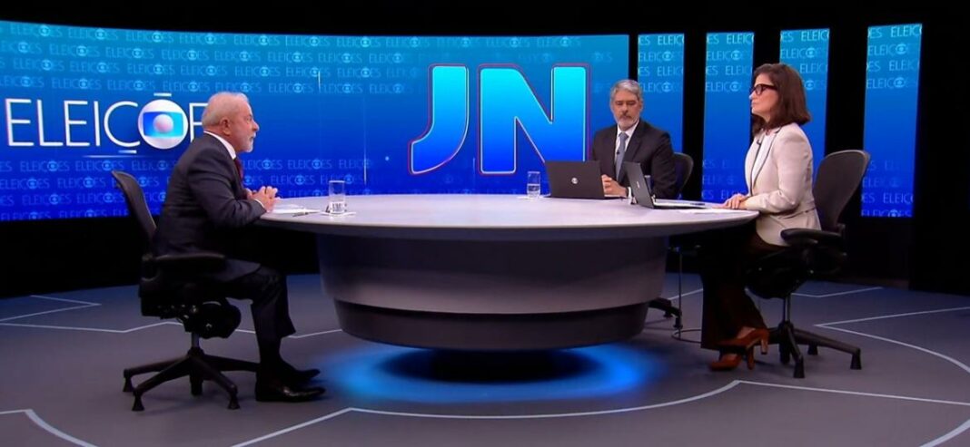 Bolsonaro reconhece que Lula venceu no JN, se vitimiza e ataca Globo