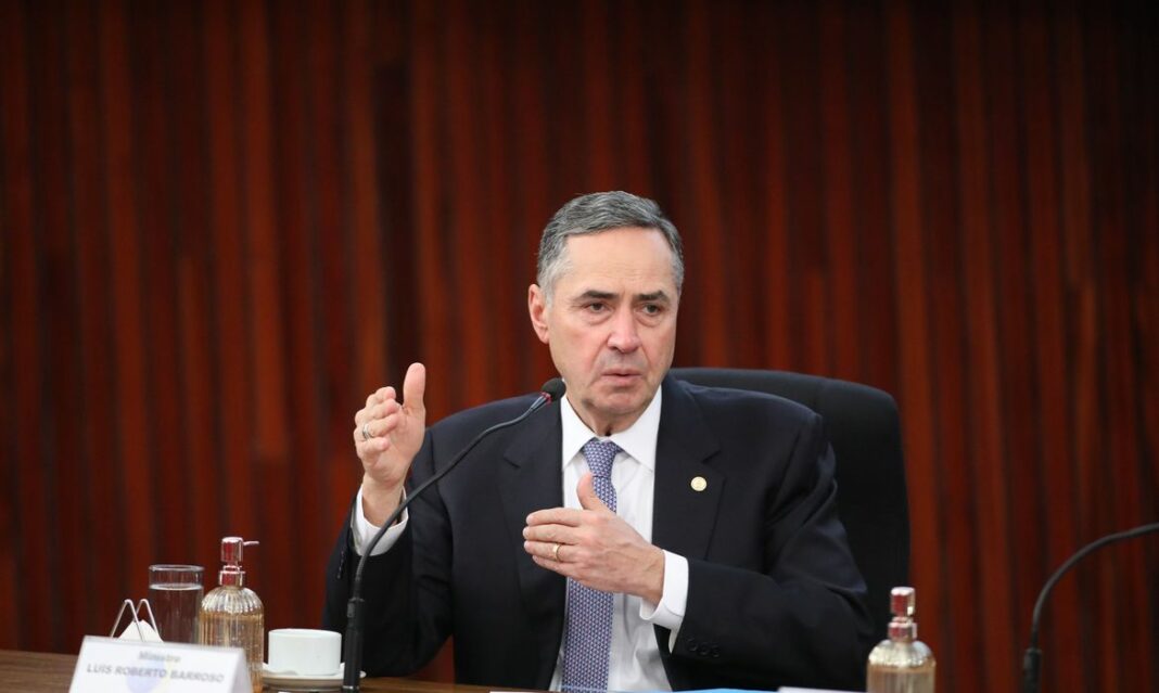 Ministro alega impacto financeiro e suspende o piso nacional da enfermagem