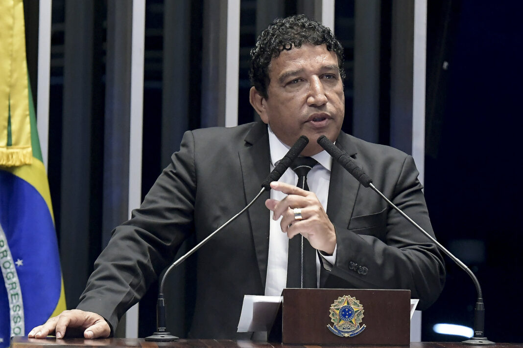 Magno Malta é eleito senador pelo Espírito Santo