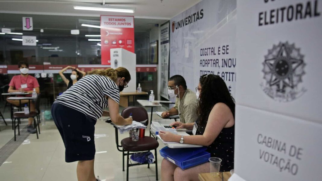 Maior eleição da história é marcada por polarização, embates e questionamentos