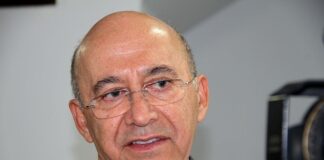 Em nota, Confúcio nega aposentadoria política