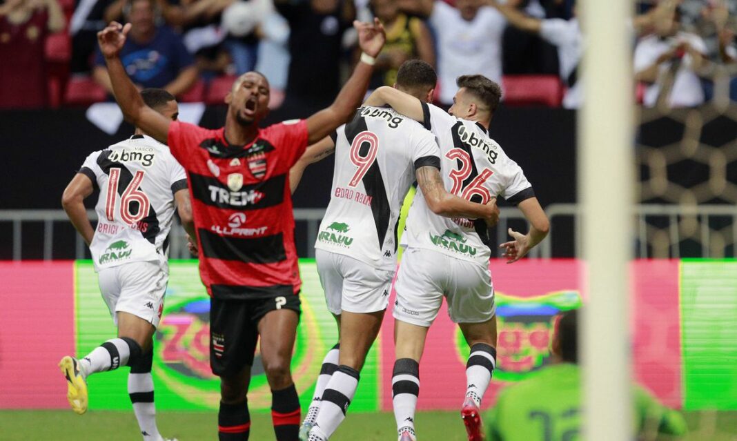 Vasco goleia e avança para segunda fase da Copa do Brasil