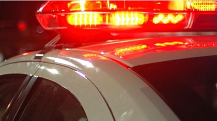 Homem mata cunhado e esfaqueia ex-mulher