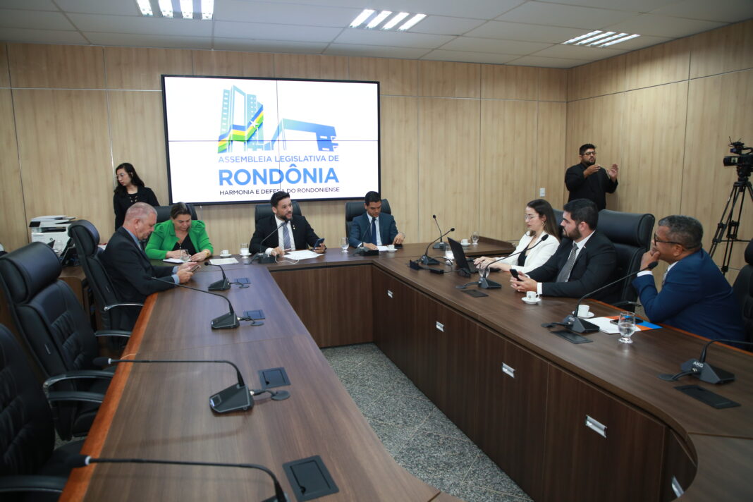 Dívida bilionária da Energia pode ser trocada por construções de hospitais em RO