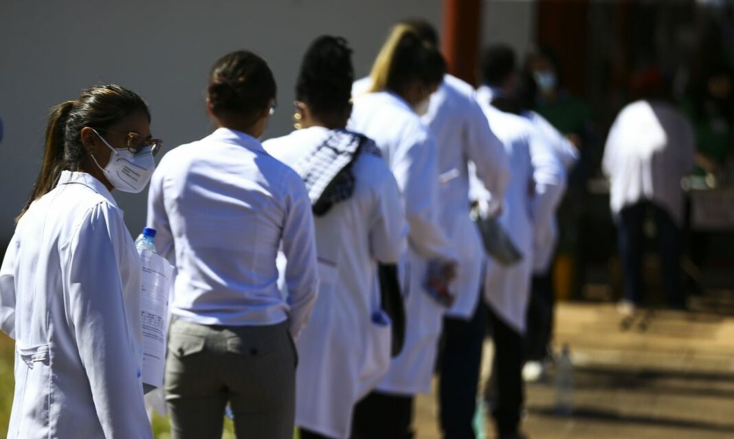 Seis mil número de vagas são ampliadas no Programa Mais Médicos