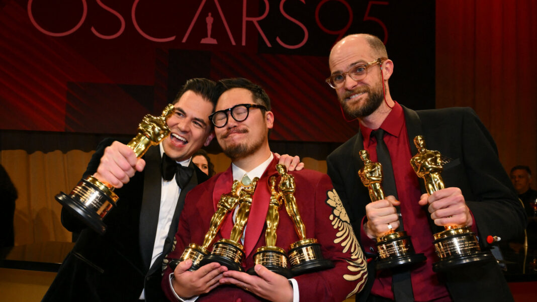 Com sete estatuetas, “Tudo em Todo o Lugar ao Mesmo Tempo” é o grande vencedor do Oscar 2023