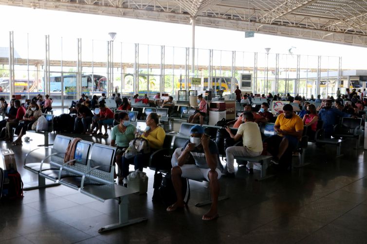 Movimentação do feriado de Carnaval na Rodoviária Interestadual de Brasília.