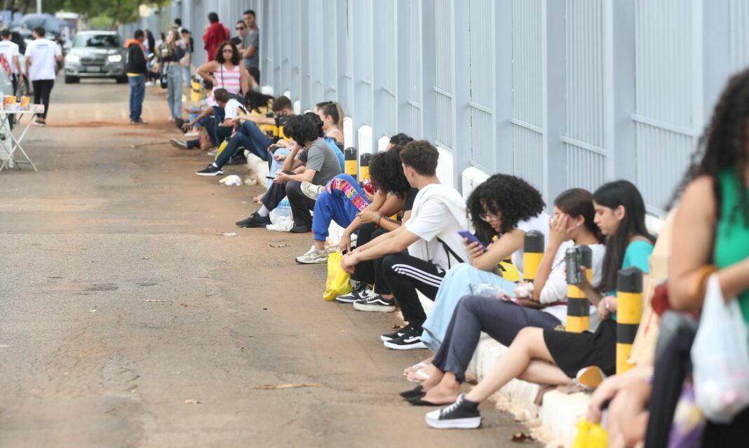 Inscrição do Enem termina nesta sexta-feira