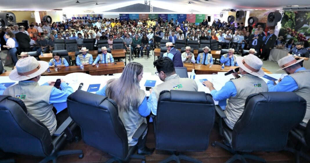 No interior de Rondônia, Assembleia realiza sessão itinerante extraordinária