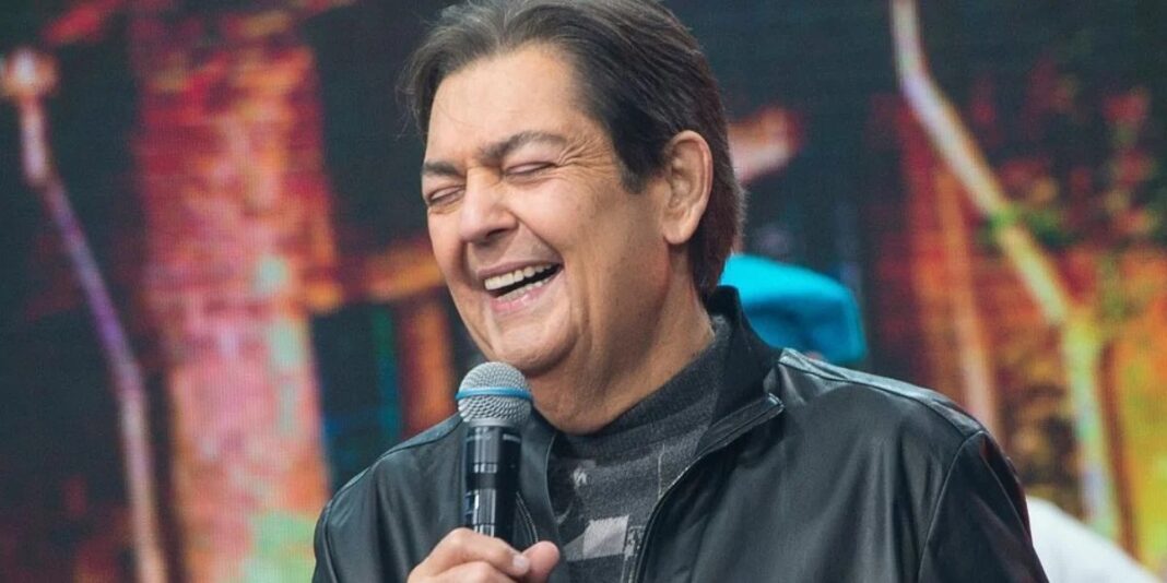 Faustão, internado há 15 dias, aguarda transplante cardíaco, diz boletim