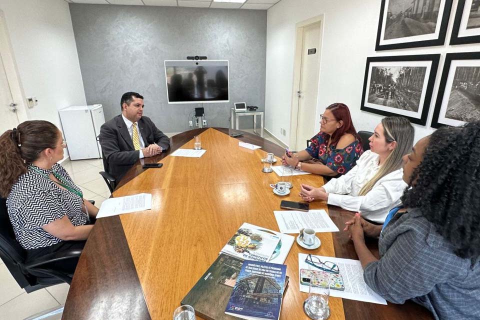 SINTERO discute com Tribunal de Justiça de Rondônia-TJ/RO sobre pagamento do precatório aos professores