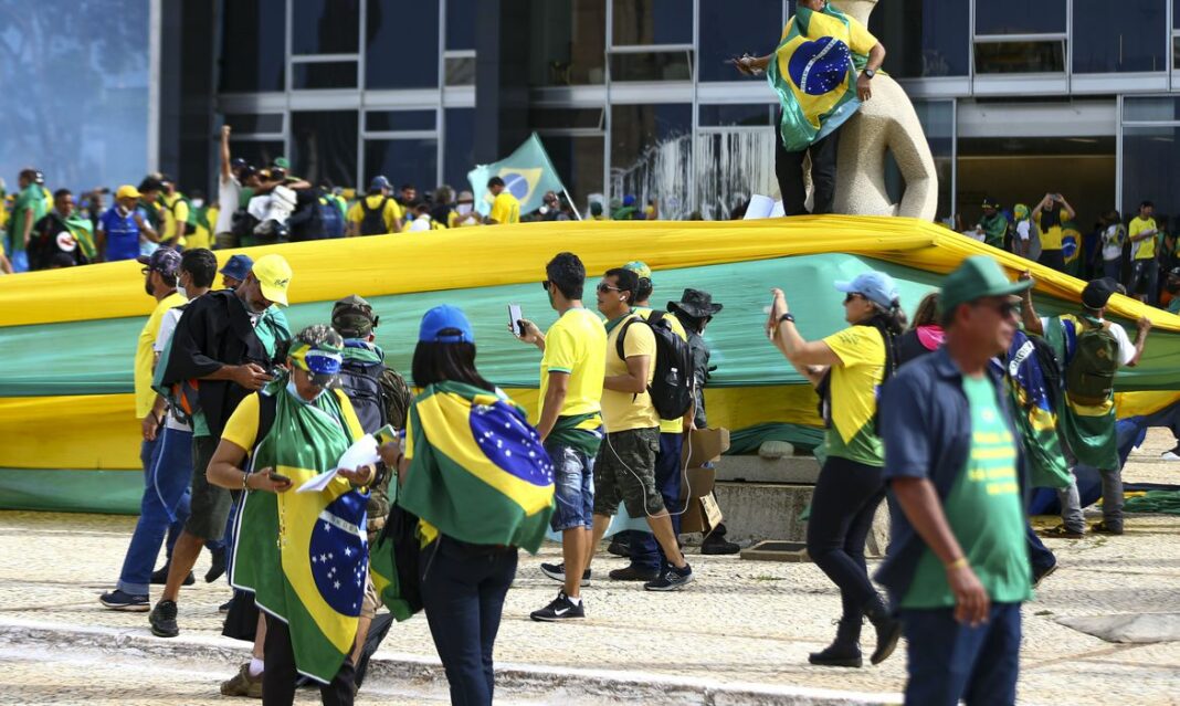 CNJ abre investigação sobre participação de juízes e servidores do Judiciário nos atos golpistas do 8/1