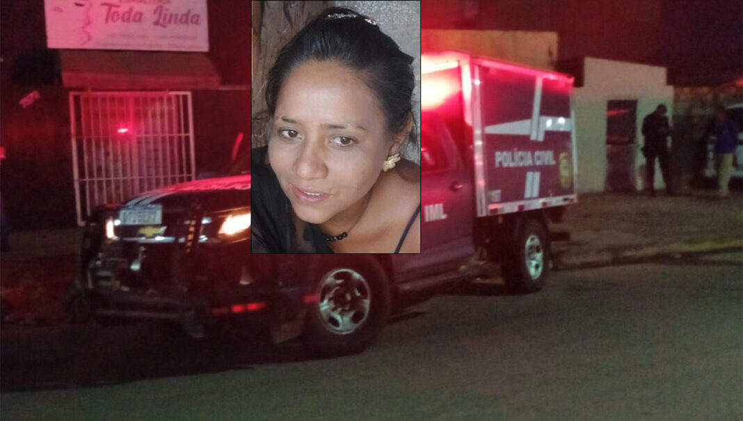 Mulher é morta a facadas em Rondônia