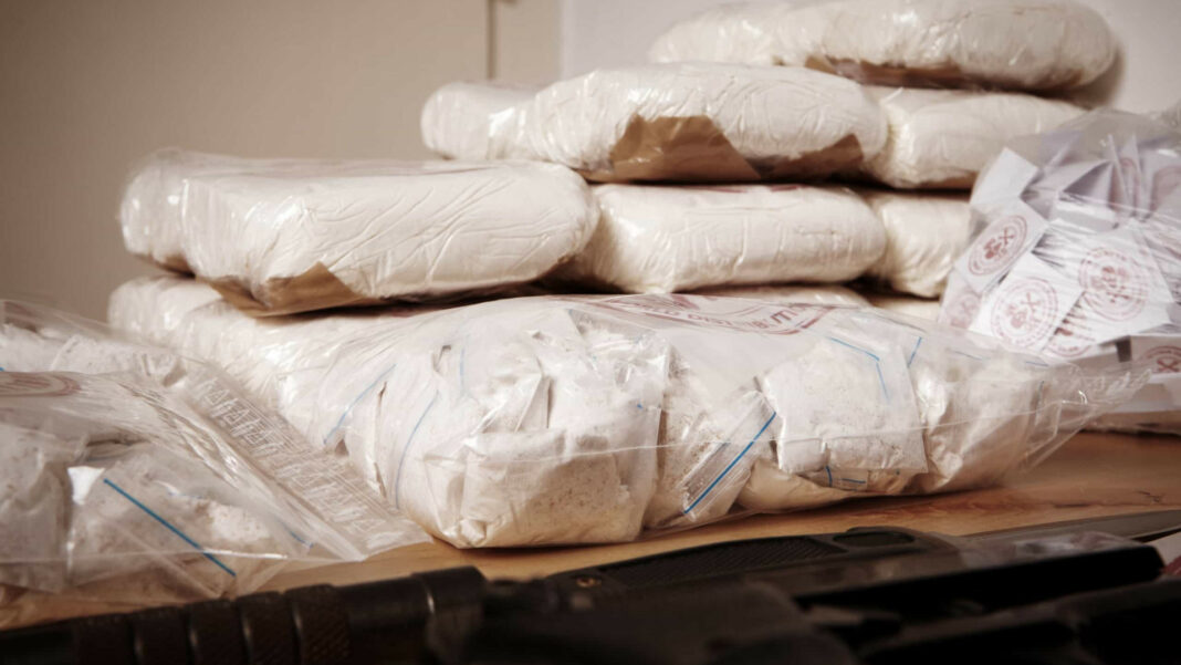 Policiais civis são investigados por extravio de 280 kg de cocaína