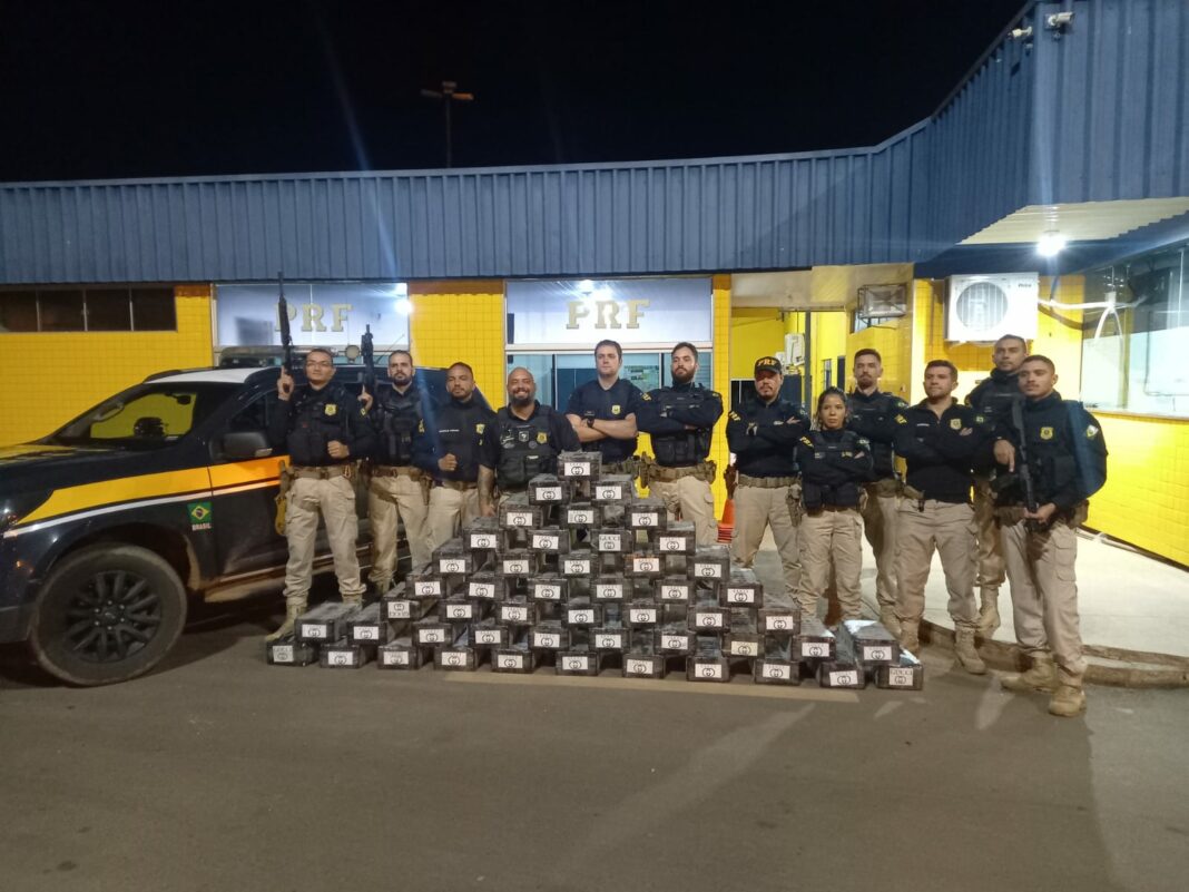 Na madrugada desta segunda, PRF apreende meia tonelada de cocaína em Vilhena