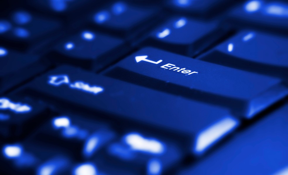 Mulher é presa por usar redes sociais para Difamar pessoas em São Francisco do Guaporé — Foto: Vivek Chugh/Freeimages