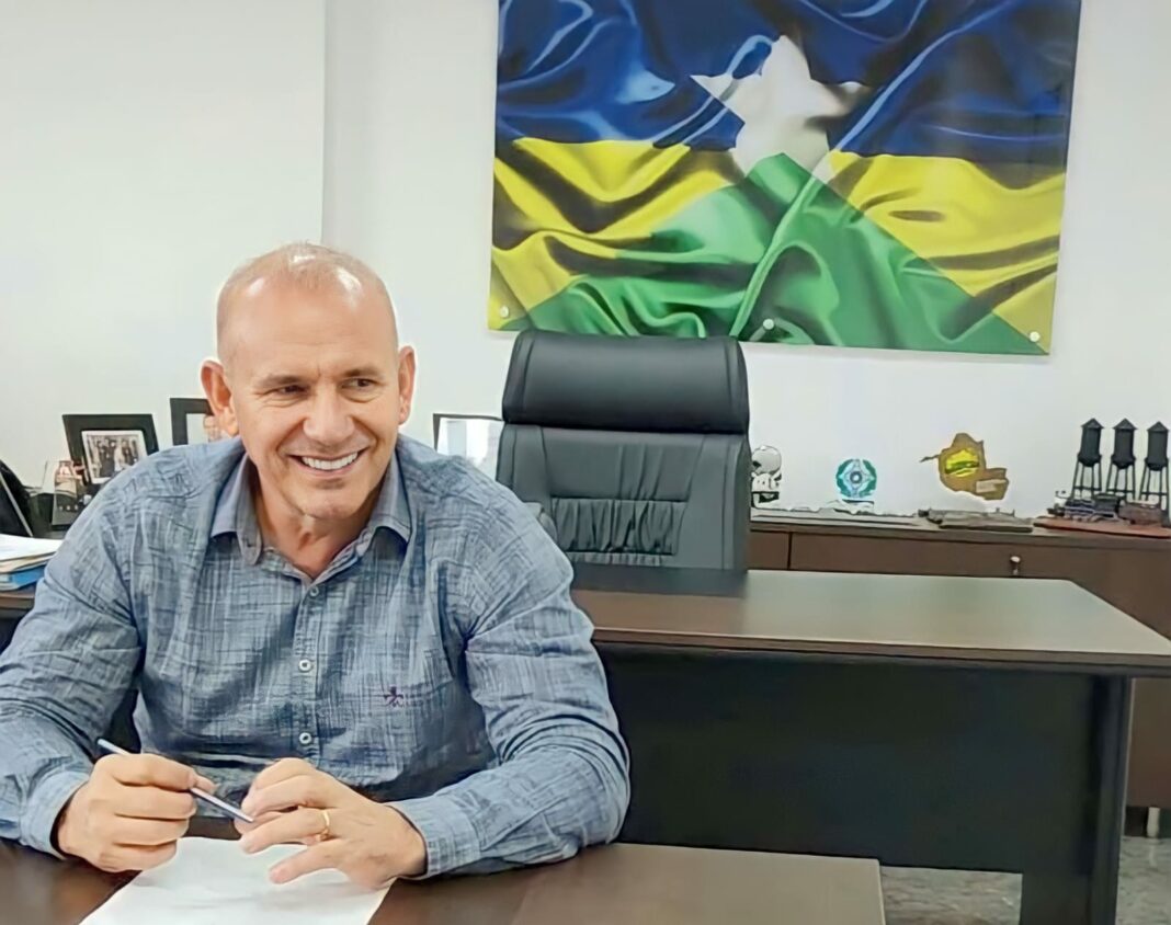 Ezequiel Neiva destina emenda para melhoria genética de carneiros e ovelhas em Colorado