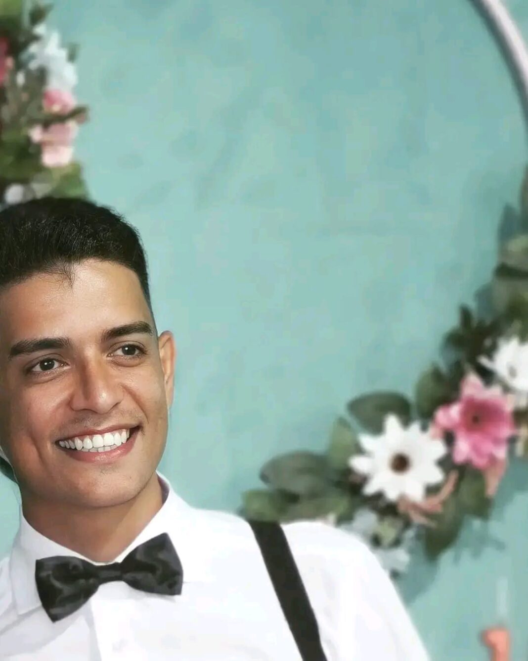 Líder político, Luiz Neto diz que 2023 foi desafiador e deseja um feliz Ano Novo aos seguidores