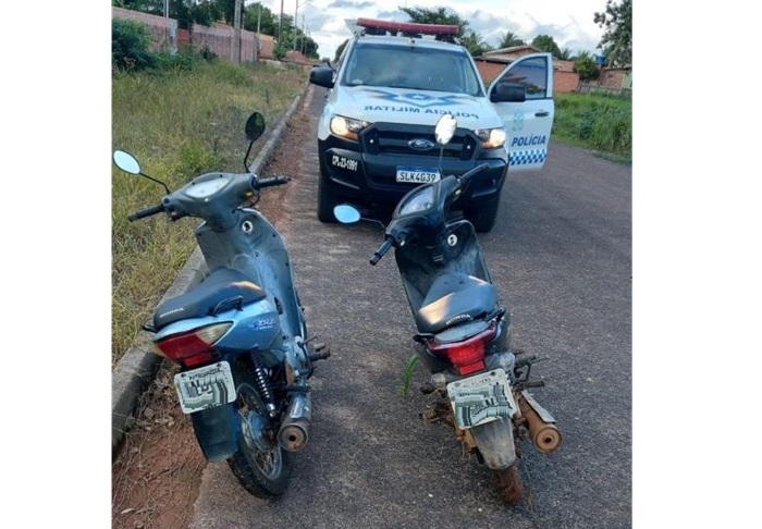 Após denúncia, PM localiza motos roubadas em Cerejeiras