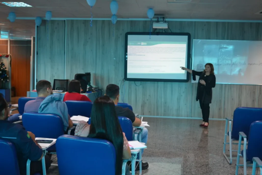 Cursos da Escola de Governo iniciam nesta segunda-feira em RO