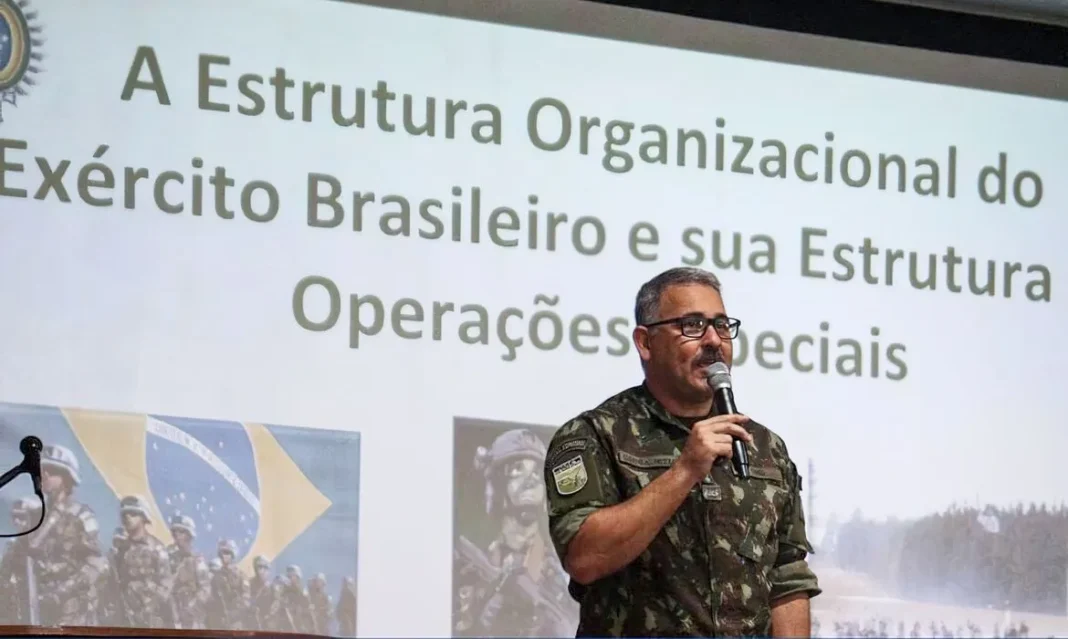 Coronel que preparou os “Kids Pretos” é preso pela PF