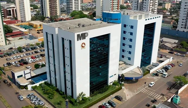 MP vai à Justiça contra leis de Cacoal que autorizam contratações sem concurso