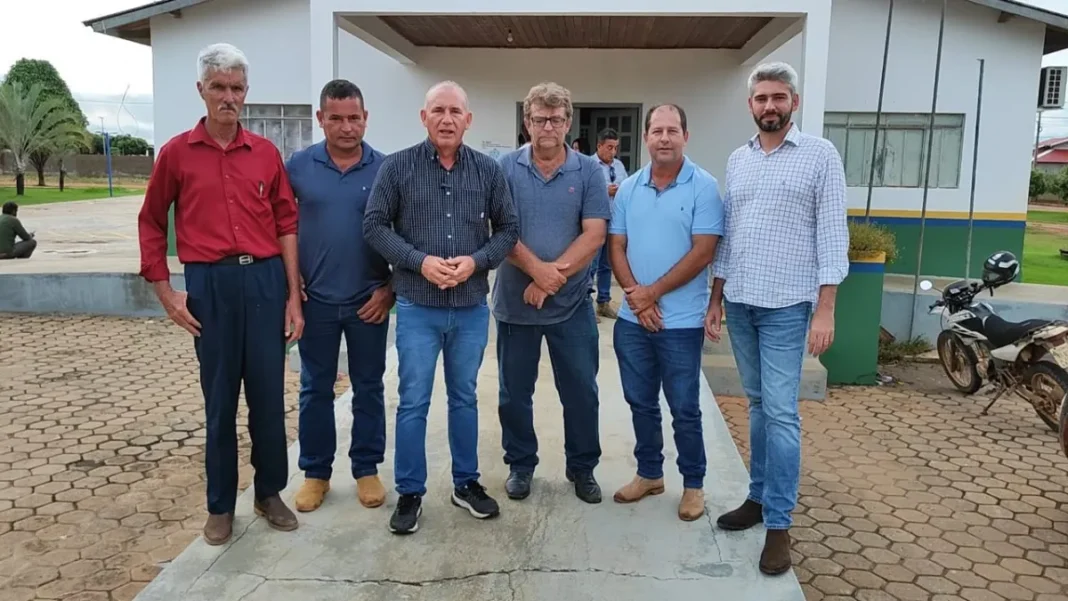 Deputado Ezequiel Neiva anuncia a liberação de R$ 834 mil para a aquisição de tubos armcos em Vale do Anari