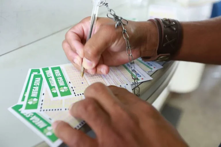 Mega-Sena sorteia R$ 20 milhões neste sábado