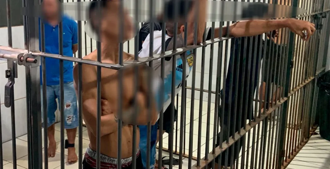 Rondônia: bando é preso após fazer arrastão em pousada