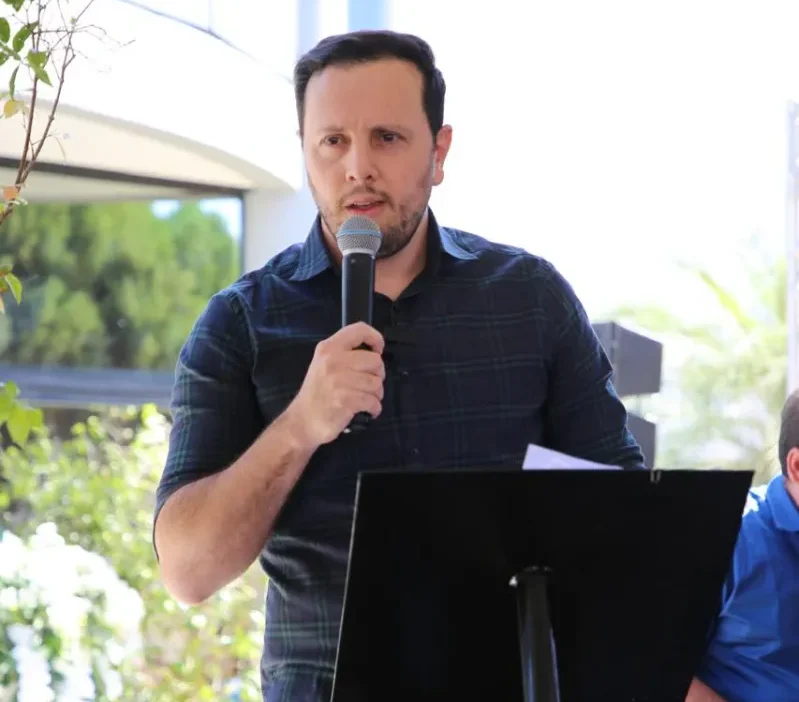 Flori acelera campanha e vai adesivar mais de mil veículos em Vilhena