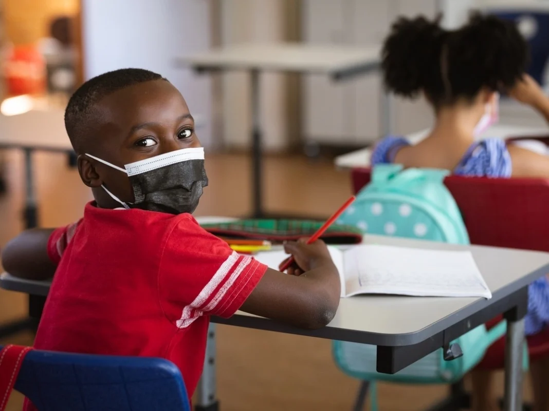 Aulas são suspensas devido à fumaça no Acre