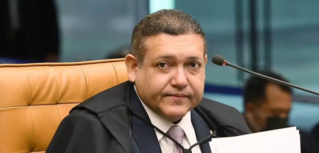 Ministro do STF participou de festa luxuosa de Gusttavo Lima na Grécia com casal foragido