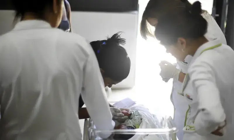 Calor extremo ameaça saúde e desenvolvimento de mais de 30 milhões de crianças brasileiras