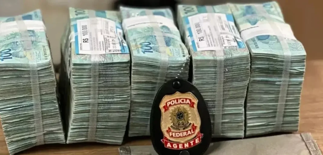 PF apreende R$ 500 mil para possível compra de votos