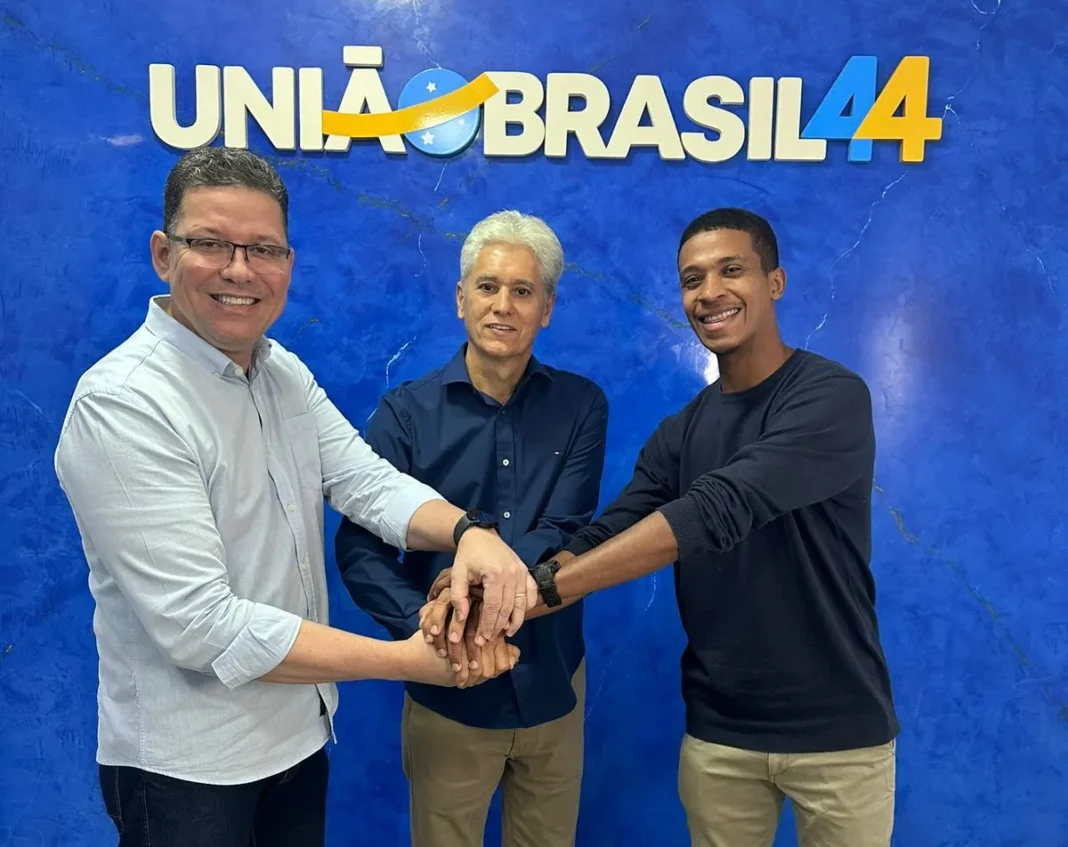 João do Formula 1 acelera campanha a prefeito de Colorado e participa de grande carreata