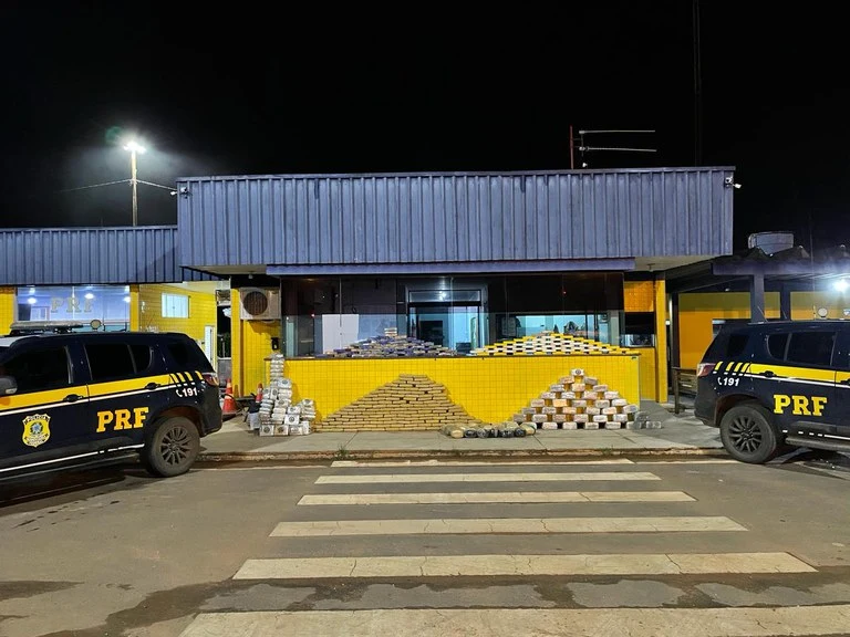 Mais de 400 kg de skunk são apreendidos pela PRF em Vilhena