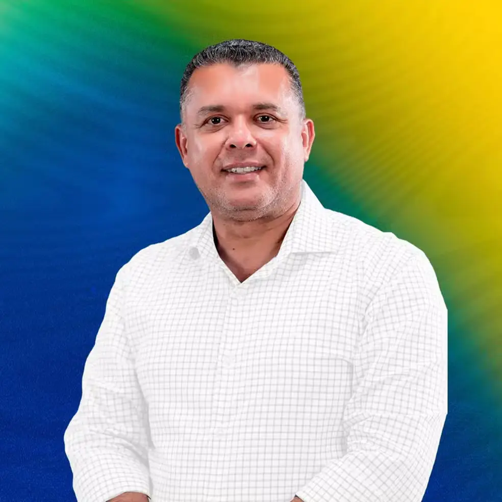 Preso com dinheiro suspeito, prefeito é liberado após pagar fiança e segue campanha em Rondônia