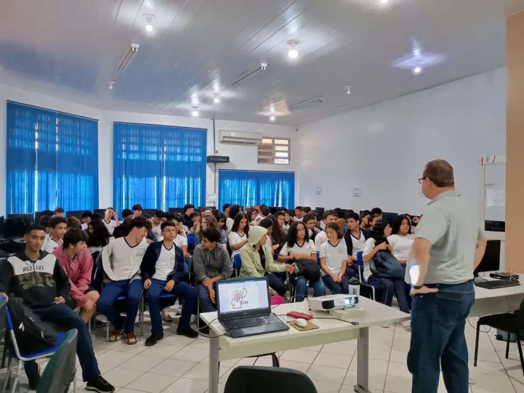 Aplicação do Saero 2024 acontece em 10 escolas de Vilhena nesta terça-feira