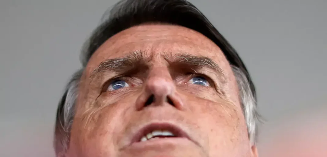 PF indicia Jair Bolsonaro e mais 36 ex-integrantes do governo por tentativa de golpe de Estado