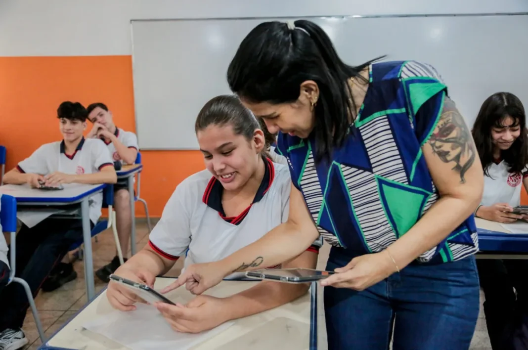 Educação fecha 2024 com investimentos em infraestrutura e formação de professores