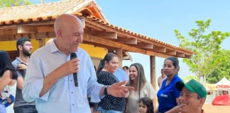 Confúcio anuncia aposentadoria e fica fora das eleições